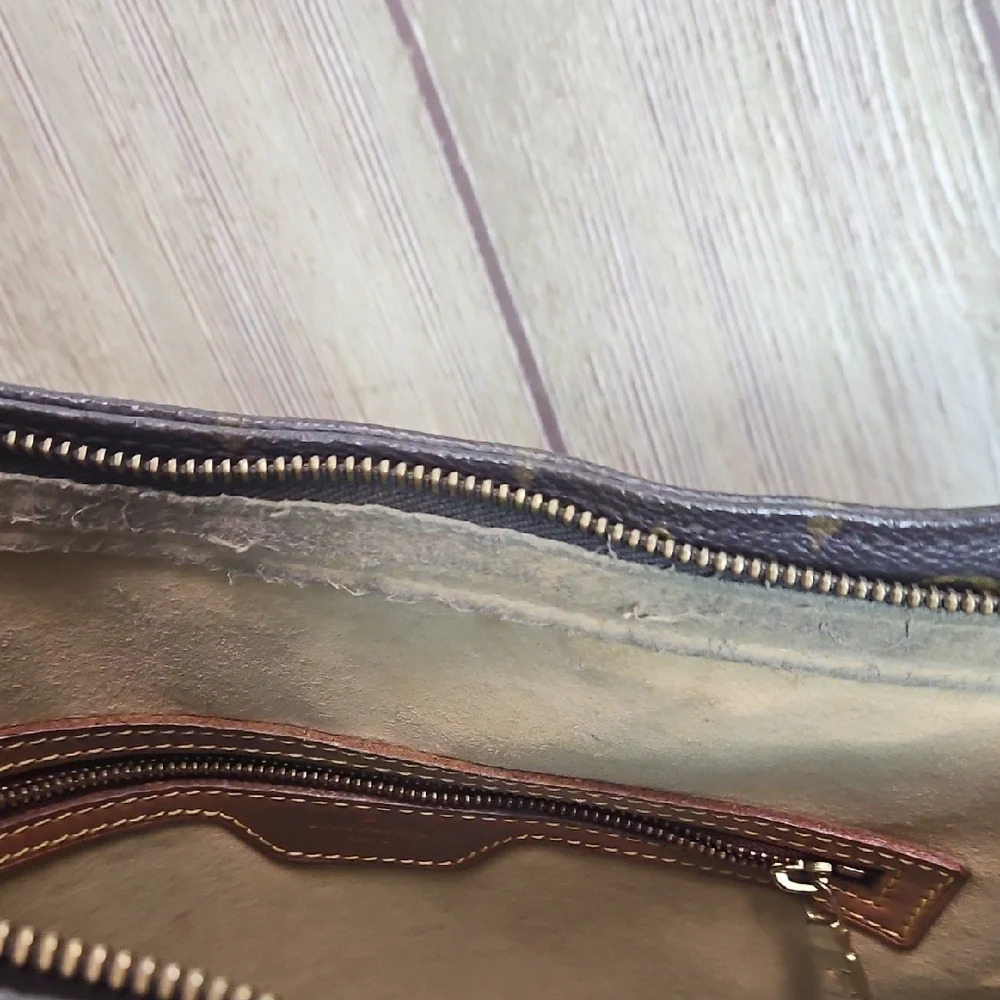 LOUIS VUITTON Looping Monogram Shoulder Bag Brown - Picture 10 of 16